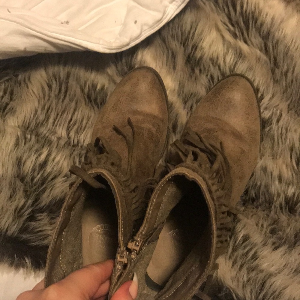 Booties - Picture 5 of 5